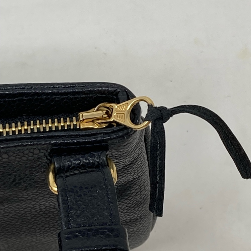 Chanel Vintage CC Caviar Belt Bag - Picture 13 of 16